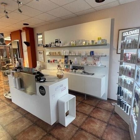 Salon Haarlekin | Uffenheim von innen